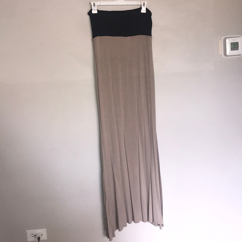 Long skirt/dress